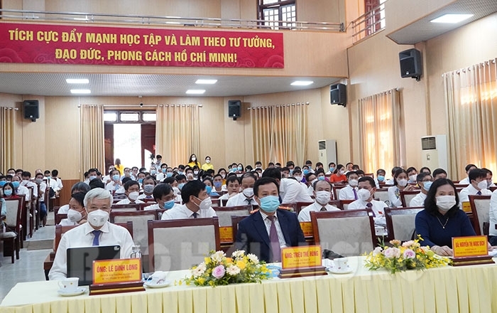 VIDEO: Ông Nguyễn Vỹ tái đắc cử chức vụ Chủ tịch HĐND thành phố khóa XXII